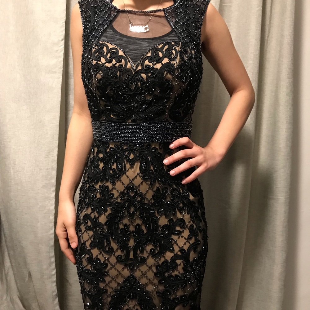 Black lace dress